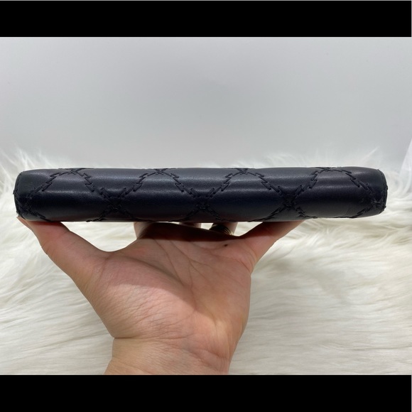 Chanel Hampton Black lambskin wallet - Picture 3 of 10